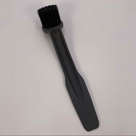 Breville Juice Fountain Cold Electric Juicer Silver BJE430SIL Brush Only - Picture 2 of 5